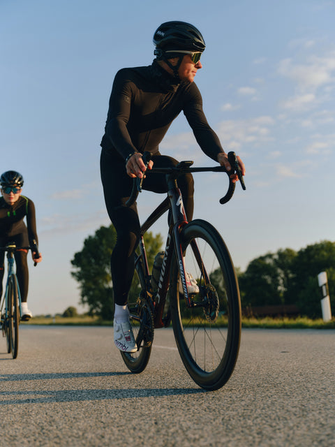 Men's ONE Long Sleeve Jersey