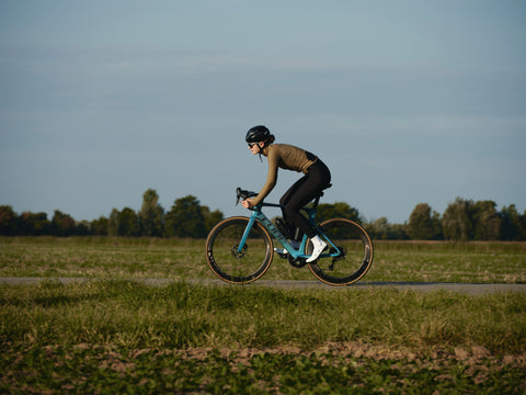 Women's ONE Long Sleeve Jersey